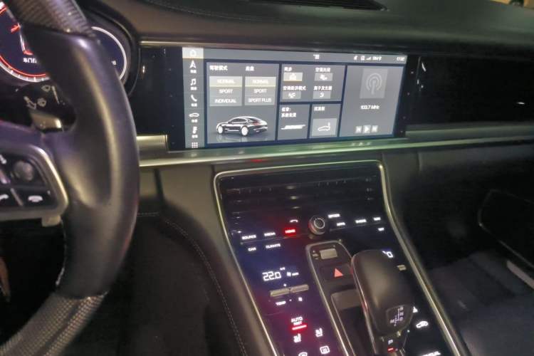 Used Porsche Panamera 2017 Panamera 3.0T Audio And AC Panel