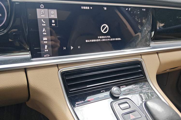 Used Porsche Panamera 2017 Panamera 4 Executive Long Wheelbase 3.0T Audio And AC Panel