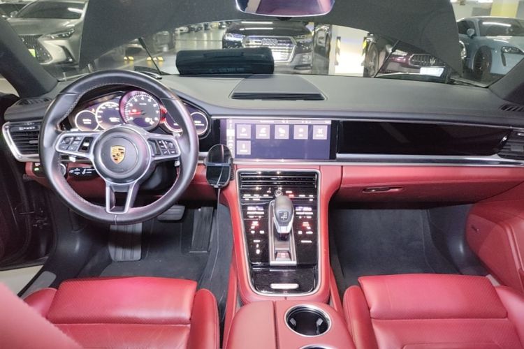 Used Porsche Panamera 2017 Panamera 3.0T Center Console