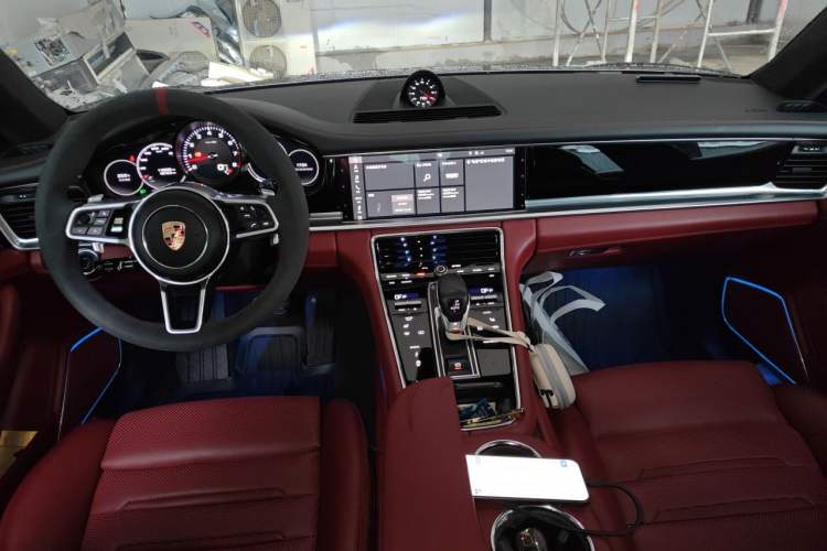 Used Porsche Panamera 2017 Panamera 4 Sport Turismo 3.0T Center Console