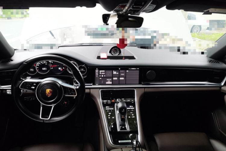 Used Porsche Panamera 2017 Panamera 3.0T Center Console