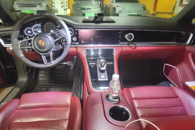 Used Porsche Panamera 2017 Panamera 4 Executive Long Wheelbase 3.0T Center Console