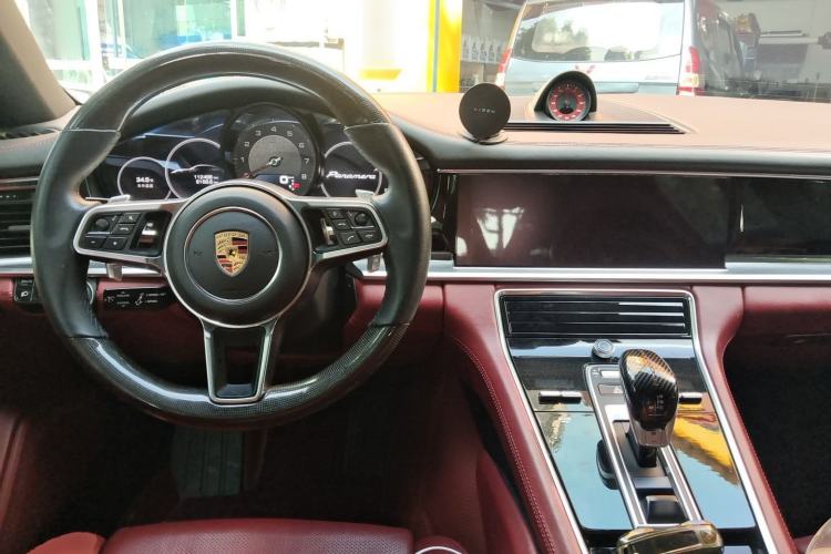 Used Porsche Panamera 2017 Panamera 3.0T Center Console