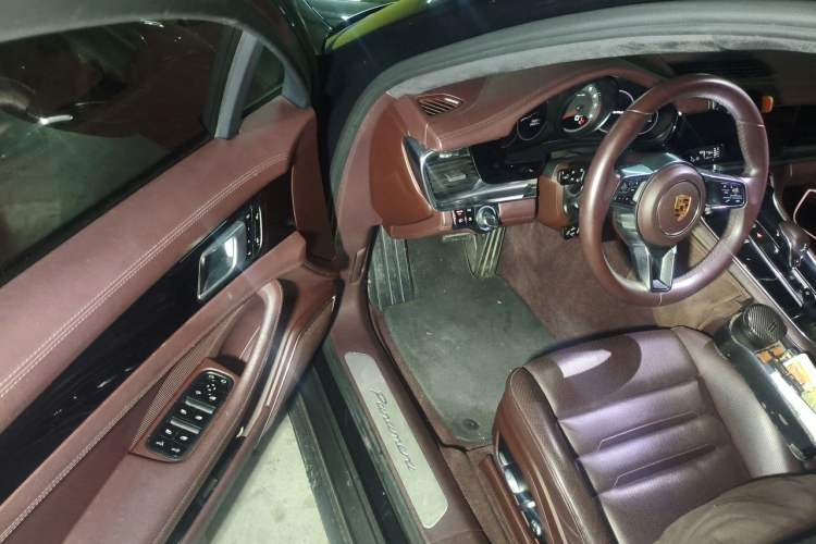 Used Porsche Panamera 2017 Panamera 3.0T Driver Seat