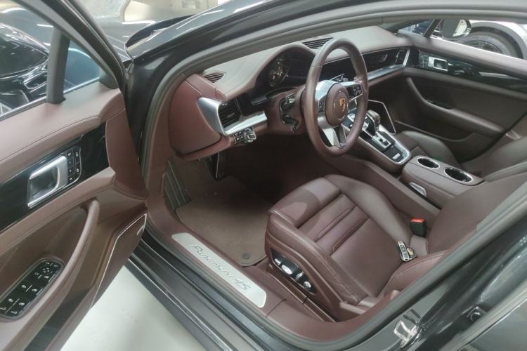 Used Porsche Panamera 2017 Panamera 4S Executive Long Wheelbase 2.9T Driver Seat