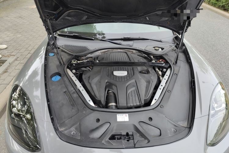 Used Porsche Panamera 2017 Panamera 3.0T Engine Bay