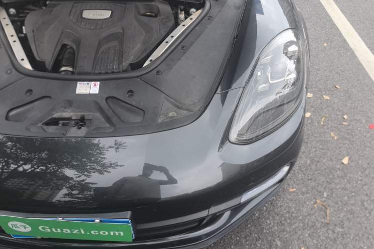 Used Porsche Panamera 2017 Panamera 3.0T Engine Bay Left