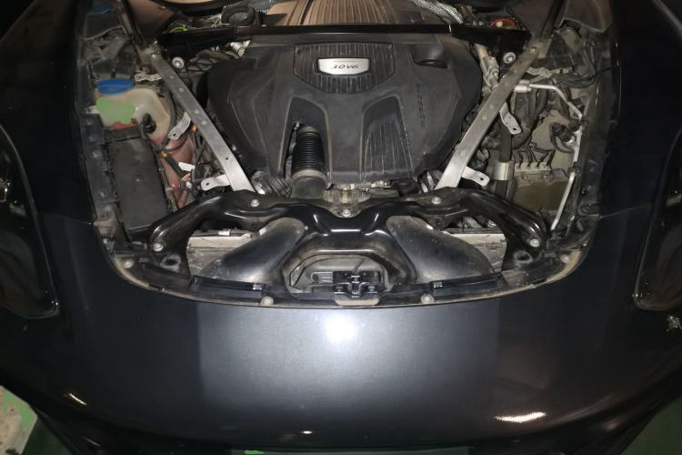 Used Porsche Panamera 2017 Panamera 3.0T Engine Bay