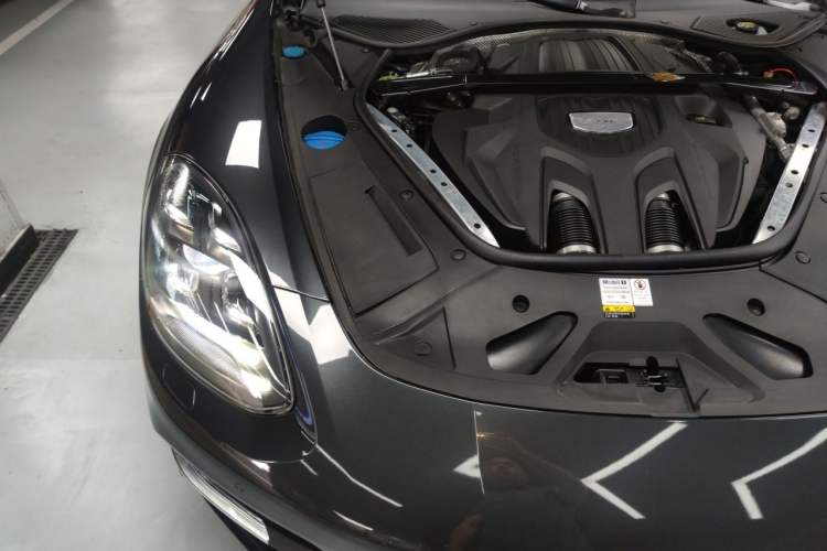 Used Porsche Panamera 2017 Panamera 4S Executive Long Wheelbase 2.9T Engine Bay Right