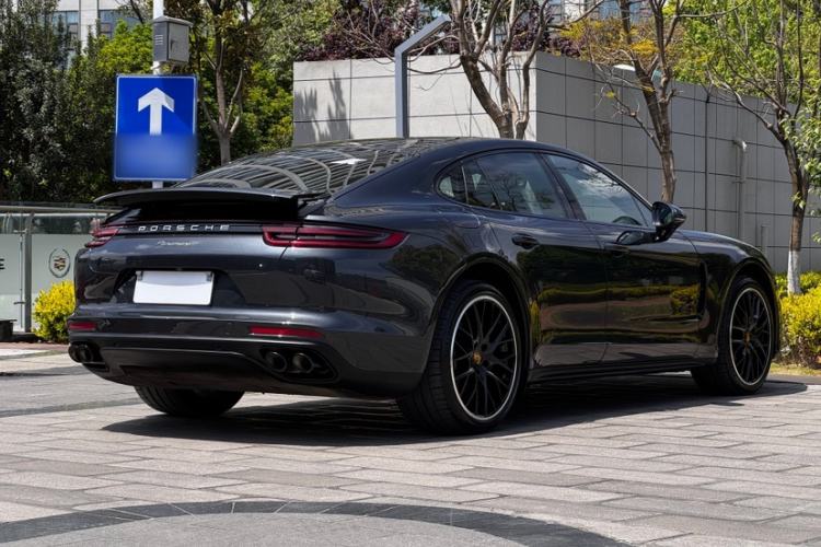 Used Porsche Panamera 2017 Panamera 3.0T Exterior 5