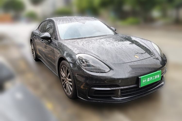 Used Porsche Panamera 2017 Panamera 3.0T Front Right 45 Deg