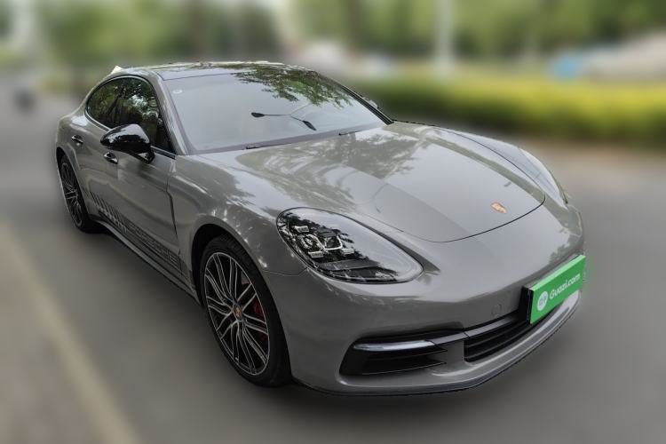 Used Porsche Panamera 2017 Panamera 3.0T Front Right 45 Deg