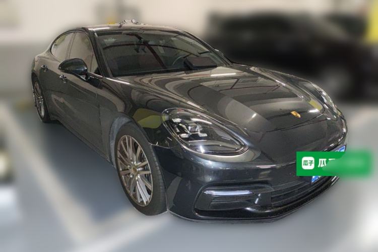 Used Porsche Panamera 2017 Panamera 3.0T Front Right 45 Deg
