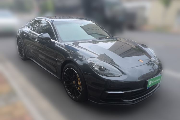 Used Porsche Panamera 2017 Panamera 3.0T Front Right 45 Deg