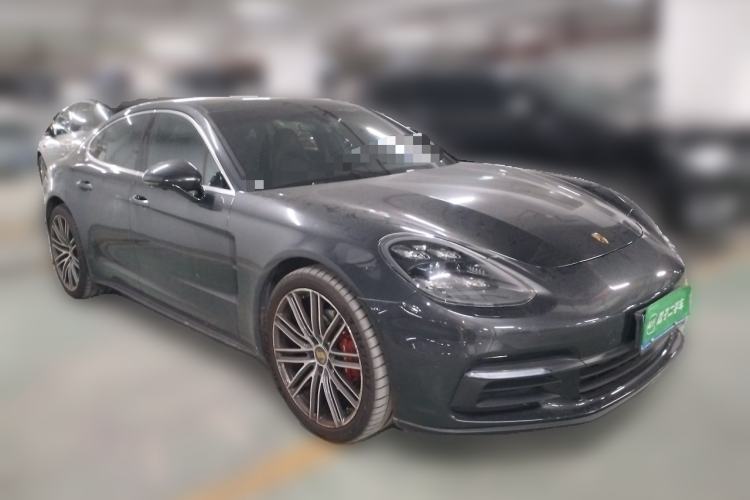Used Porsche Panamera 2017 Panamera 3.0T Front Right 45 Deg
