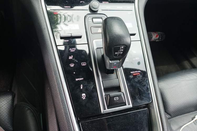 Used Porsche Panamera 2017 Panamera 3.0T Gear Lever