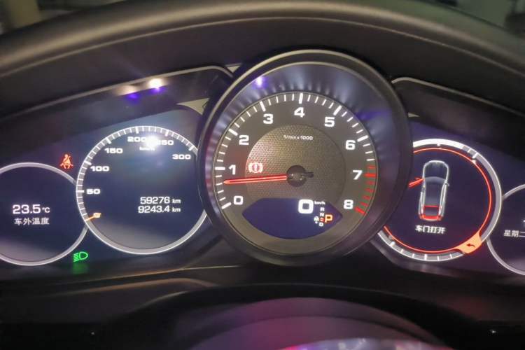 Used Porsche Panamera 2017 Panamera 3.0T Instrument Cluster