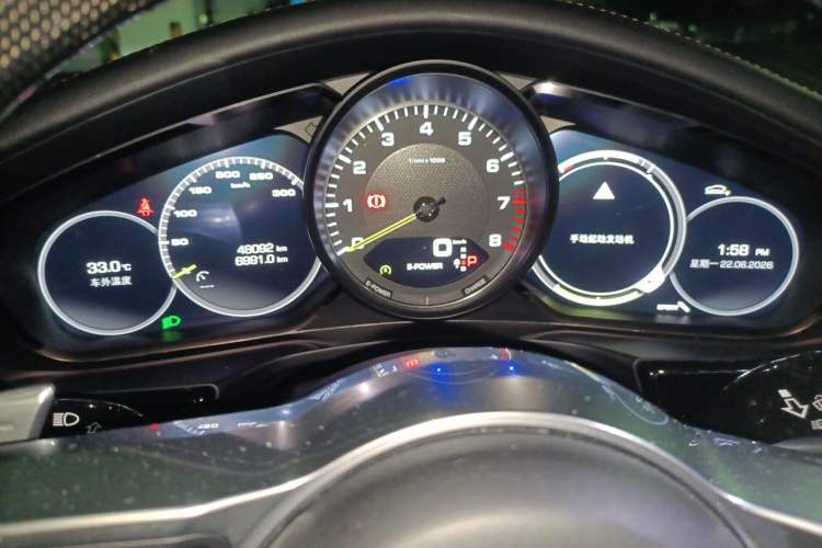 Used Porsche Panamera 2017 Panamera 4 E-Hybrid Executive Long Wheelbase 2.9T Instrument Cluster