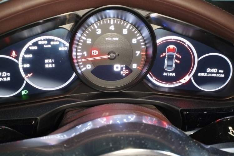 Used Porsche Panamera 2017 Panamera 3.0T Instrument Cluster