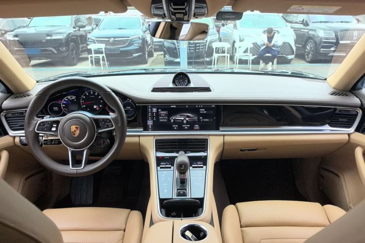 Used Porsche Panamera 2017 Panamera Executive Long Wheelbase 3.0T Interior 1