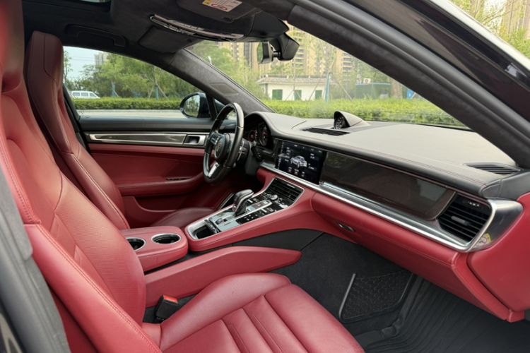 Used Porsche Panamera 2017 Panamera Turbo 4.0T Interior 1