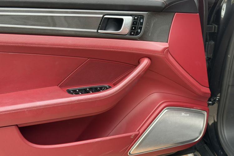 Used Porsche Panamera 2017 Panamera Turbo 4.0T Interior 3