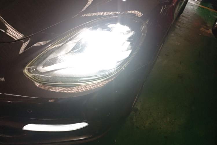 Used Porsche Panamera 2017 Panamera 3.0T Left Front Headlight