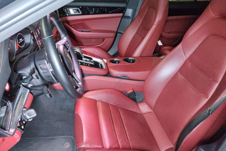 Used Porsche Panamera 2017 Panamera 3.0T Left Front Seat