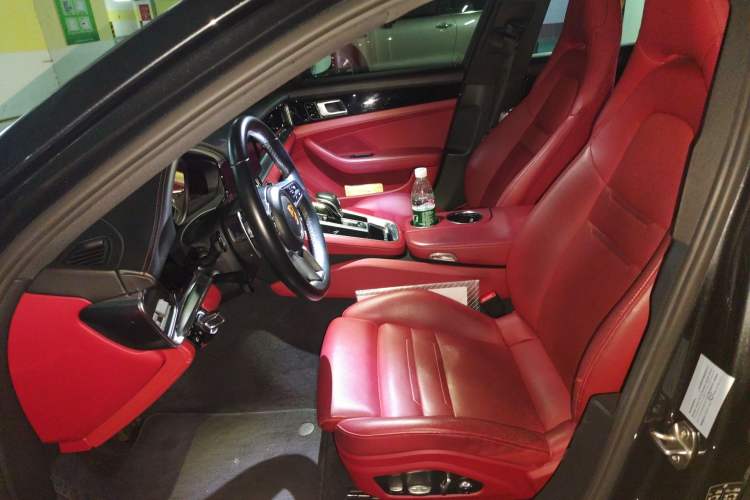 Used Porsche Panamera 2017 Panamera 3.0T Left Front Seat