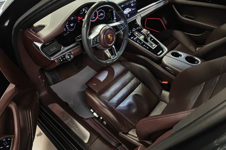 Used Porsche Panamera 2017 Panamera 3.0T Left Front Seat