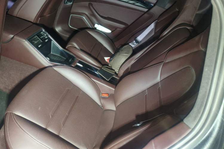Used Porsche Panamera 2017 Panamera 3.0T Left Rear Seat