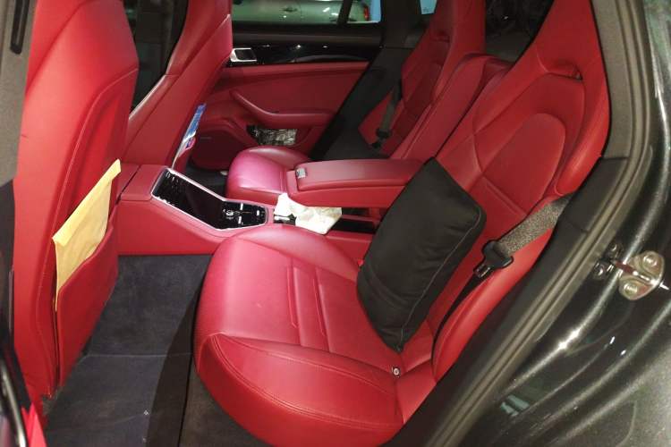 Used Porsche Panamera 2017 Panamera 3.0T Left Rear Seat