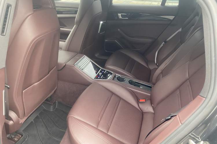 Used Porsche Panamera 2017 Panamera 3.0T Left Rear Seat