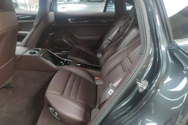 Used Porsche Panamera 2017 Panamera 4S Executive Long Wheelbase 2.9T Left Rear Seat