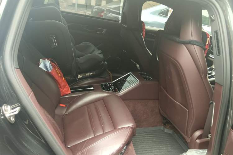 Used Porsche Panamera 2017 Panamera 4 Executive Long Wheelbase 3.0T Left Rear Seat