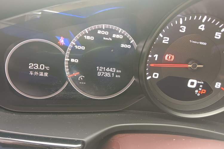 Used Porsche Panamera 2017 Panamera 4 Executive Long Wheelbase 3.0T Odometer Close Up