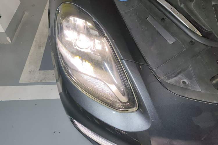 Used Porsche Panamera 2017 Panamera 3.0T Right Front Headlight