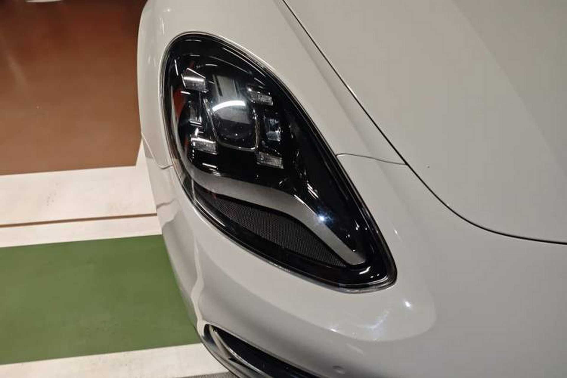 Used Porsche Panamera 2017 Panamera Executive Long Wheelbase 3.0T Right Front Headlight