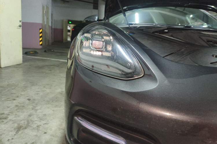 Used Porsche Panamera 2017 Panamera 3.0T Right Front Headlight