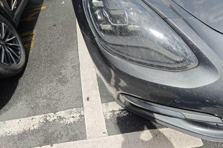 Used Porsche Panamera 2017 Panamera 4 E-Hybrid Executive Long Wheelbase 2.9T Right Front Headlight