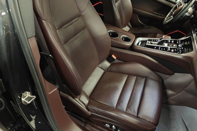 Used Porsche Panamera 2017 Panamera 3.0T Right Front Seat