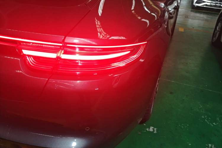 Used Porsche Panamera 2017 Panamera 3.0T Right Rear Taillight