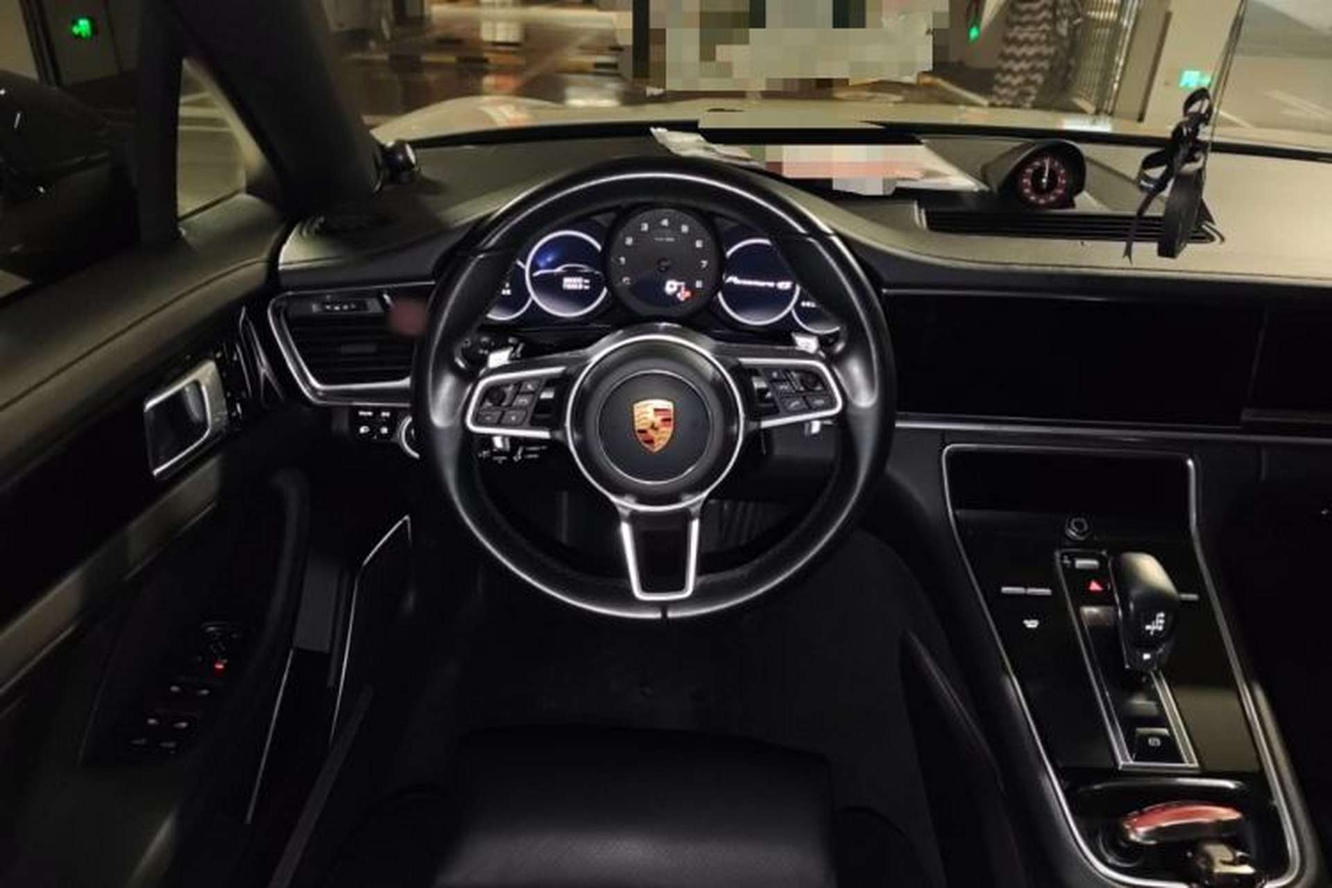 Used Porsche Panamera 2017 Panamera Executive Long Wheelbase 3.0T Steering Wheel