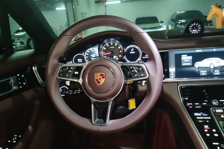 Used Porsche Panamera 2017 Panamera 3.0T Steering Wheel