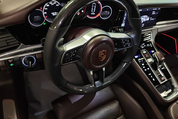 Used Porsche Panamera 2017 Panamera 3.0T Steering Wheel
