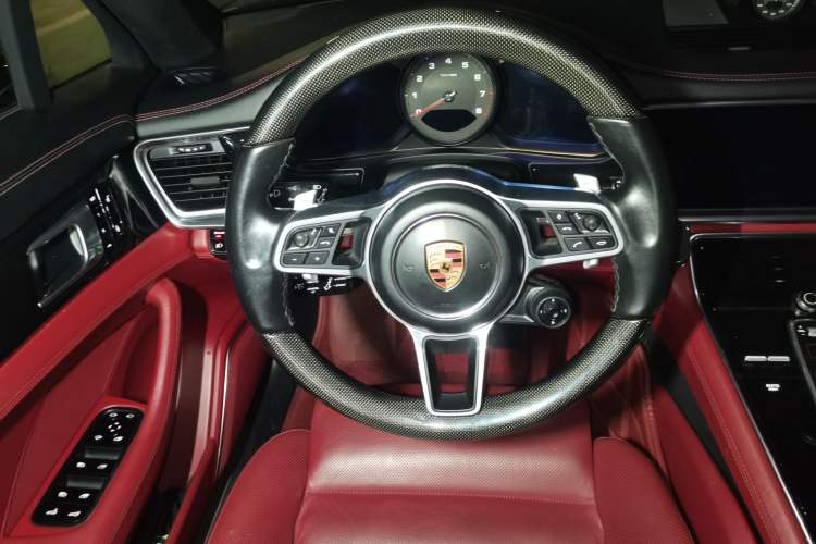 Used Porsche Panamera 2017 Panamera 3.0T Steering Wheel