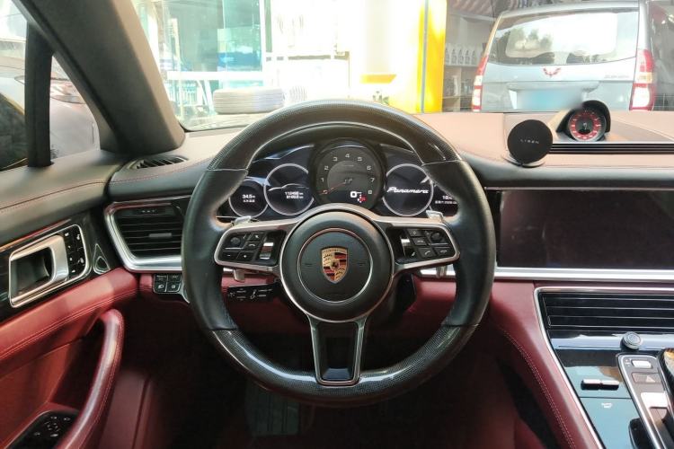 Used Porsche Panamera 2017 Panamera 3.0T Steering Wheel