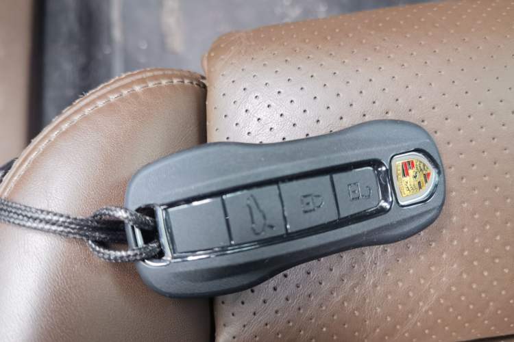 Used Porsche Panamera 2017 Panamera 3.0T Vehicle Key