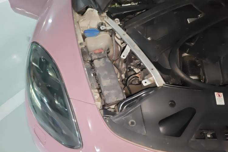 Used Porsche Panamera 2017 Panamera 4 Sport Turismo 3.0T Engine Bay Right