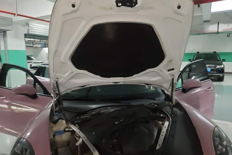 Used Porsche Panamera 2017 Panamera 4 Sport Turismo 3.0T Engine Bay